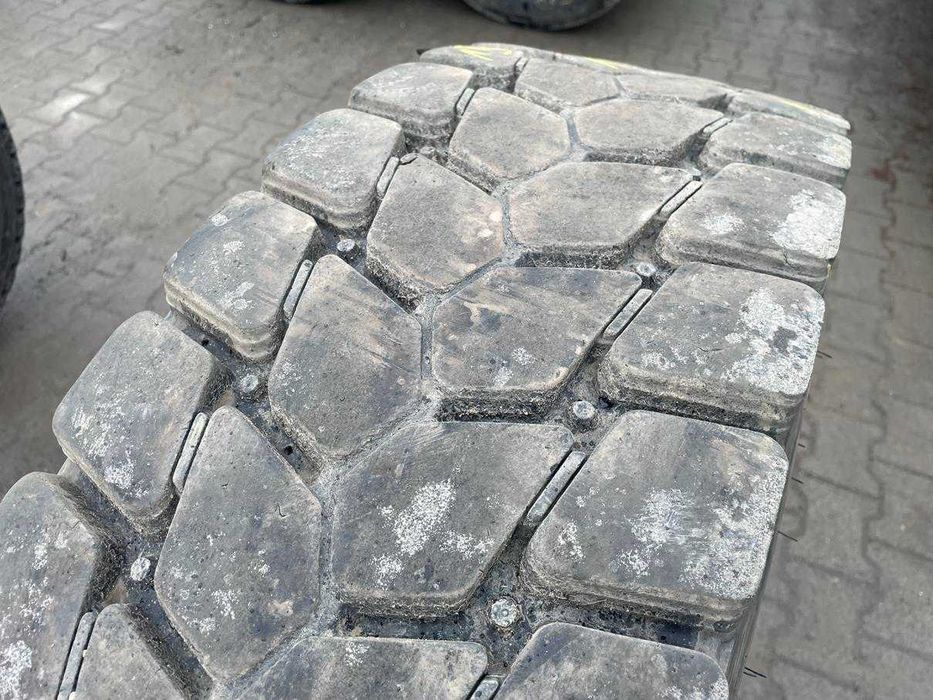 315/80R22.5 Opona PIRELLI TG:01 15-18mm Napęd TG01