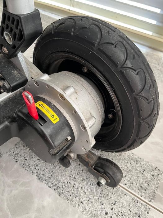 Cadeira de rodas eléctrica JOYTEC