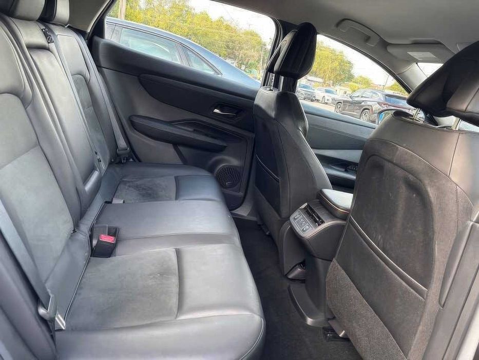 Nissan Ariya Platinum+ e-4ORCE      2023