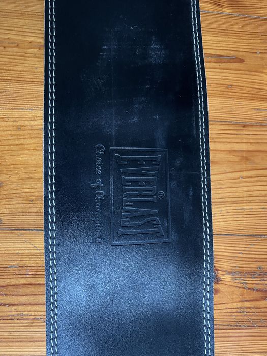 Кожаный пояс для тяжелой атлетики