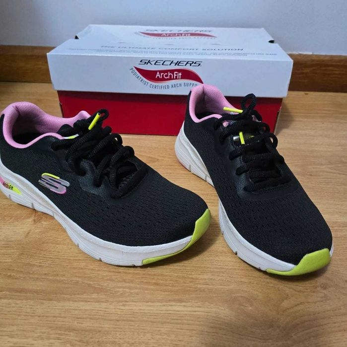 Ténis Skechers Arch Fit-Infinity Cool
