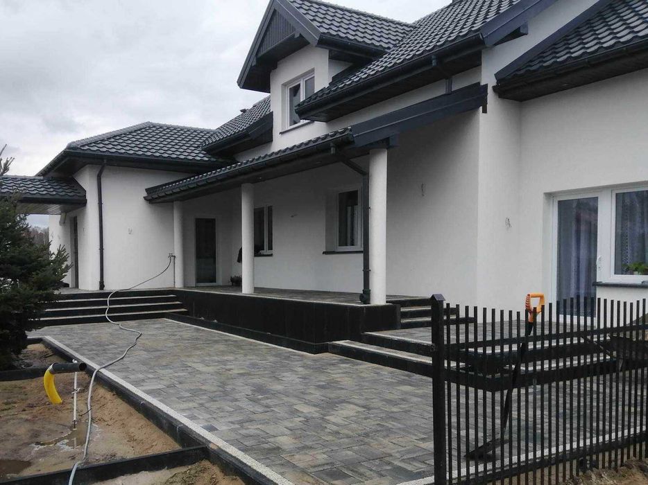 Układanie kostki brukowej