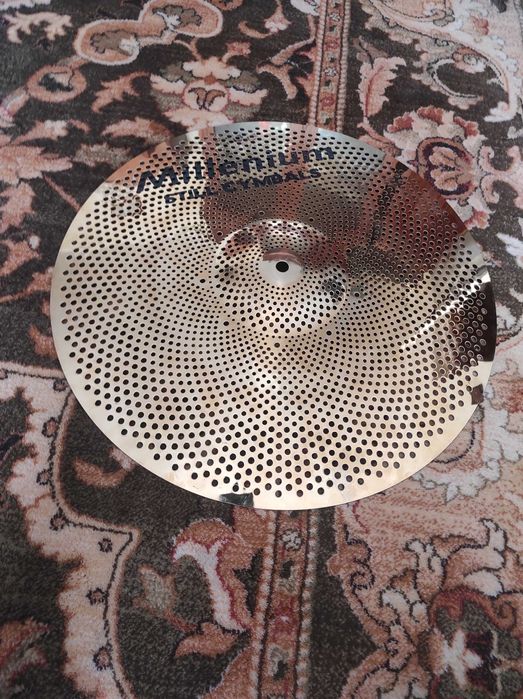 Ciche talerze Millenium 18" i 20" do perkusji