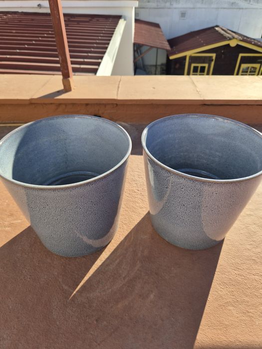 Vasos de IKEA usados