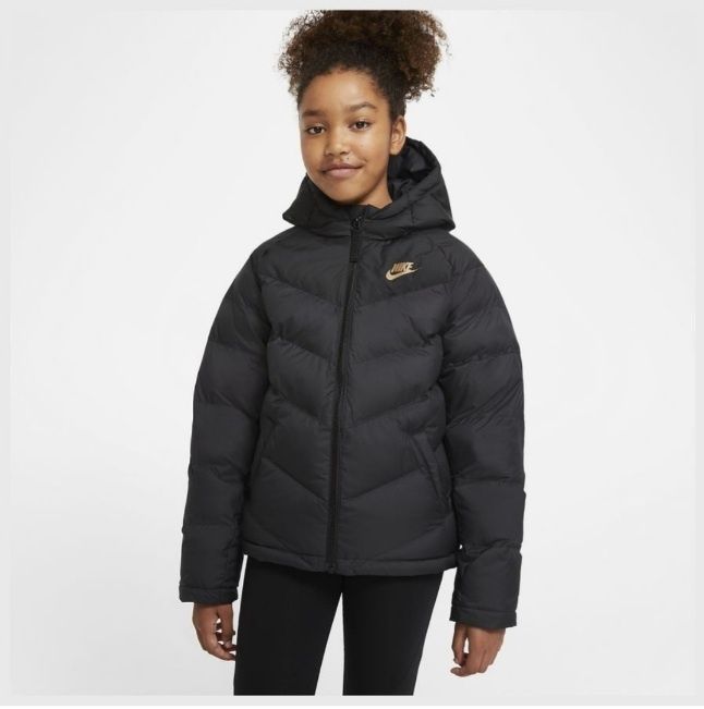 Куртка  Nike оригінал дитяча 128-137 см