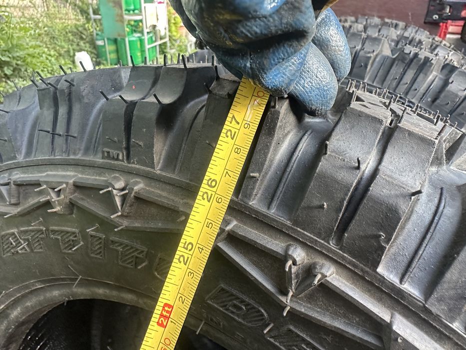 Шини болотні 235/70 R16 резина нова наварка