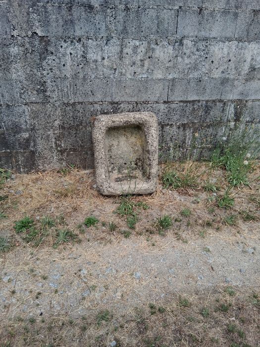 Pias de pedra antigas