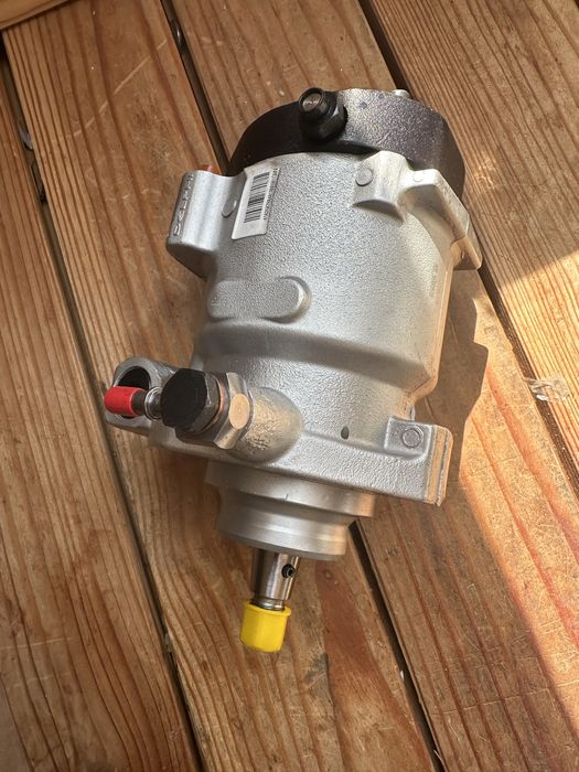 Паливний насос високого тиску тнвд ssaan yong d20, d27