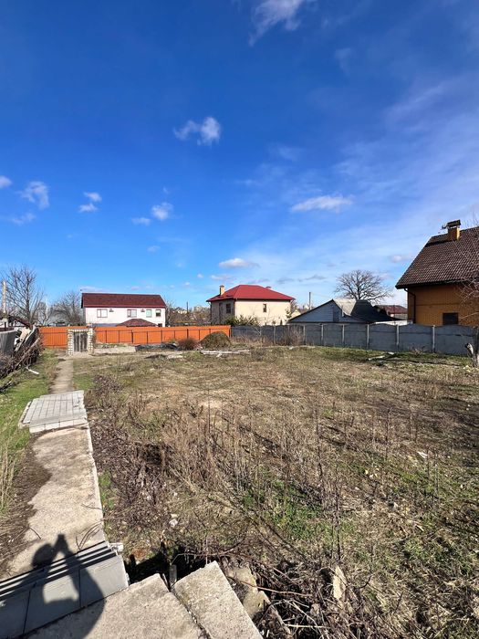 Земельна ділянка під будівництво 7,5 соток Комунікації на ділянці