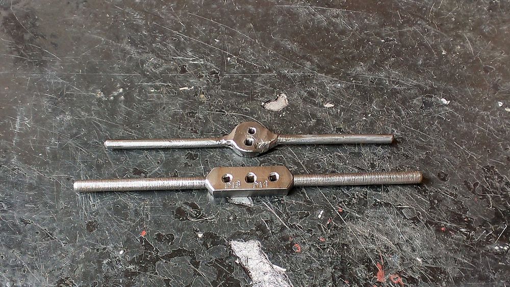 Воротоки для метчиков.Отвертки шлицевые ЧИЗ СССР.