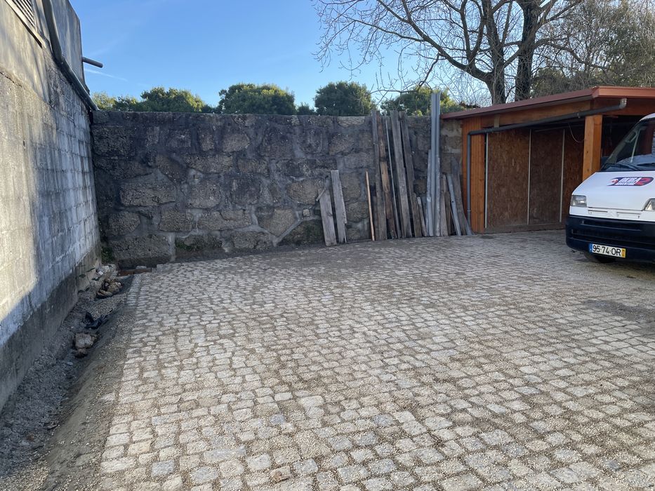 Aplicação de calçada ou cubo de granito