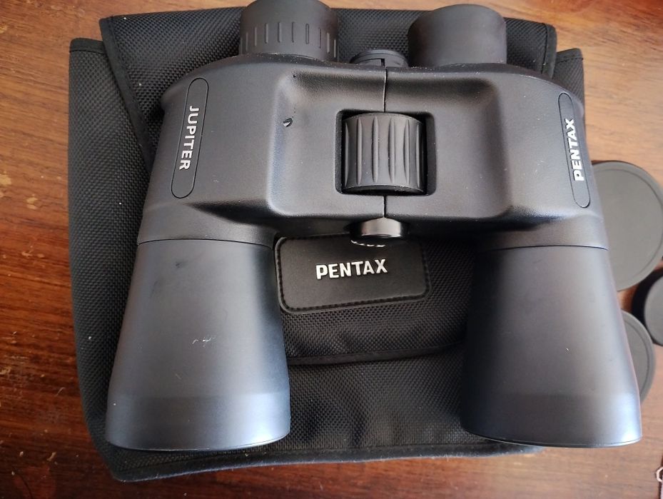 Binóculos Pentax Jupiter 16x50: Ampliação Potente e Imagens Brilhantes