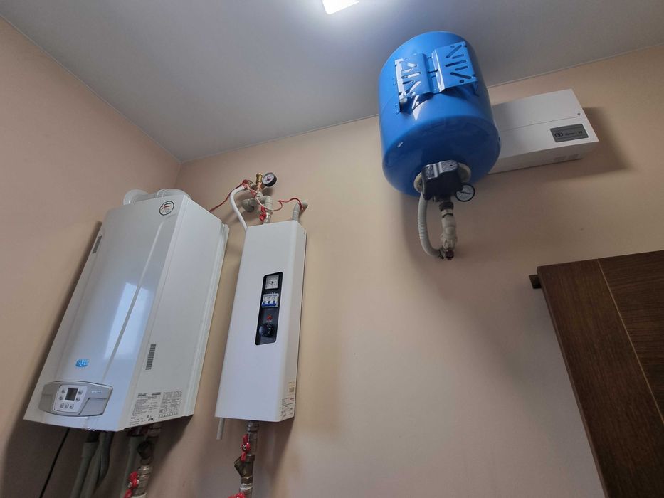 Без комісії будинок у заселеному котеджному містечку, сертифікат+