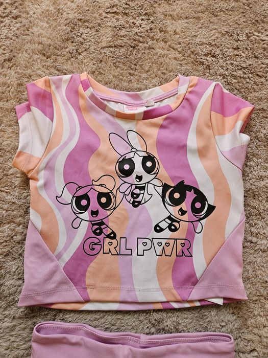 Zestaw dresowy dziewczęcy r. 134