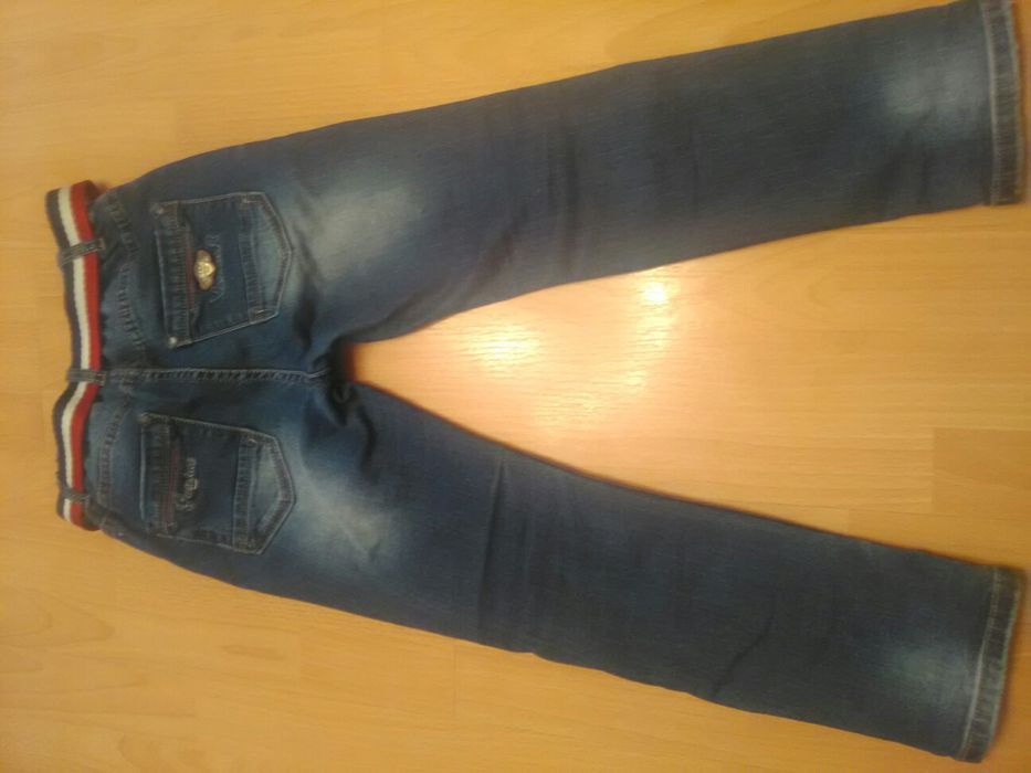 Джинсы рванки