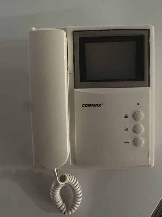 Tenho para venda 1 equipamentos intercomunicador