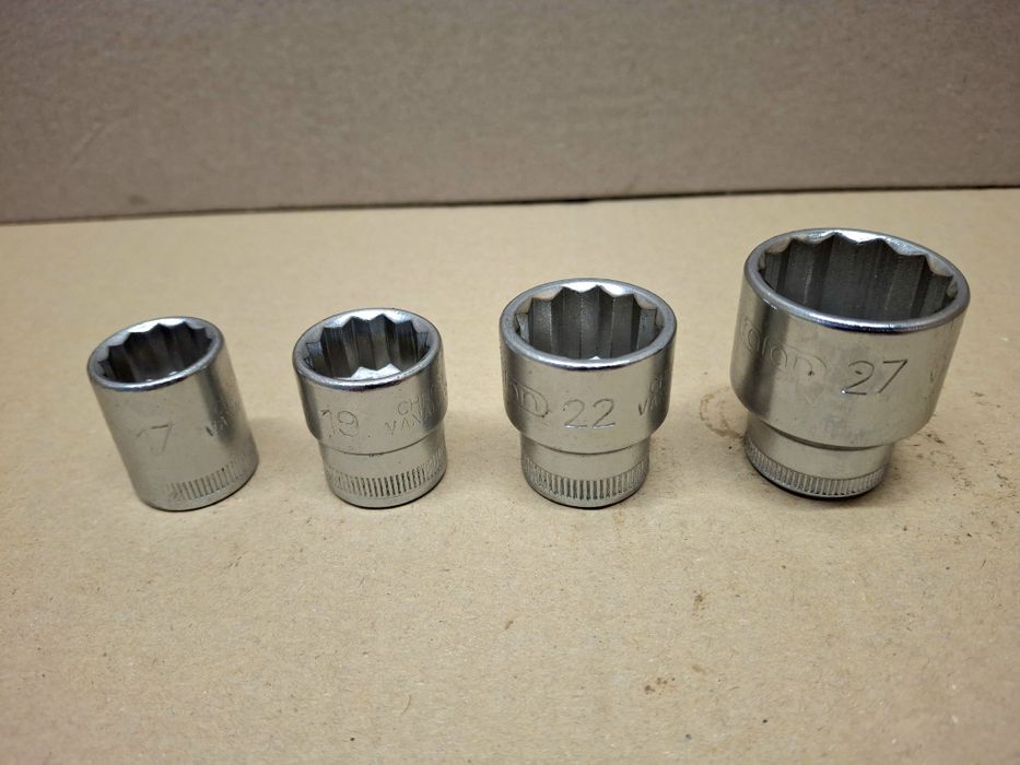 Zestaw 4szt. Klucz RWAb nasadka nasadowy