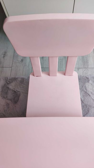 IKEA Zestaw stolik i 3 krzesełka MAMMUT pastelowe róż zieleń