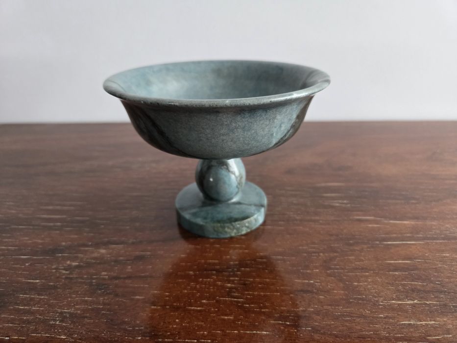 Taça em pedra mármore