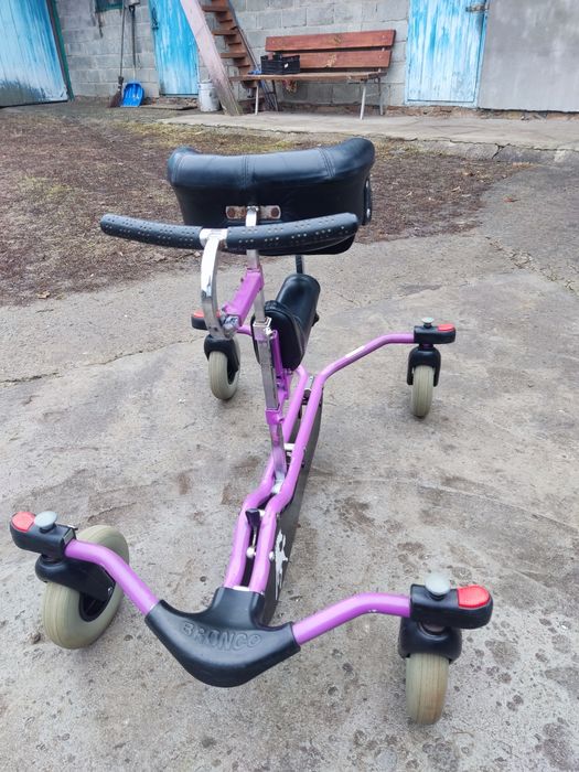 Б/У ходунок для навчання дітей ДЦП R82 Bronko