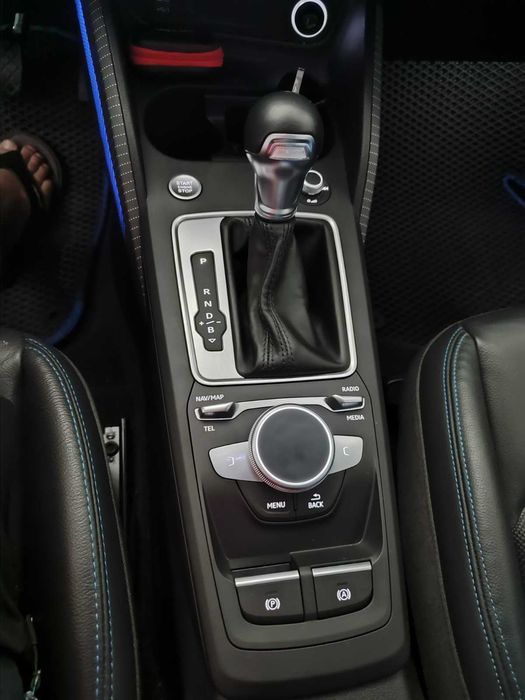 Продам Audi Q2L e-tron 2021 електро авто