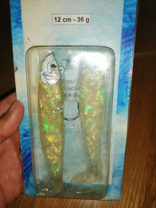 Conjunto vinis de pesca e pingalins