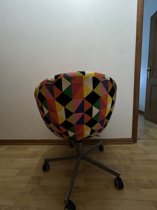 Mobiliário de quarto (dupla cama+secretária+cadeira)