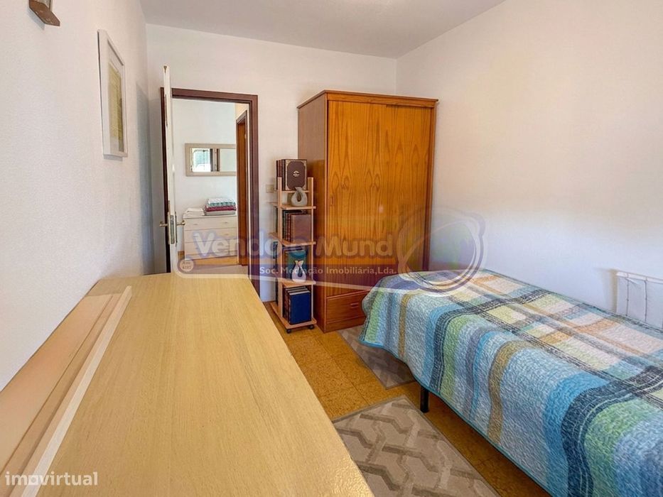 Apartamento T3 em Loures (LXLR042)