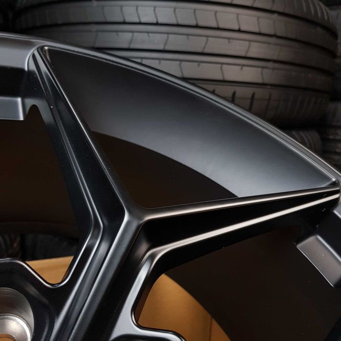 Диски На Авто R18 5x120 BMW E90 F30 F32 4GT 5GT F10 X3 F25 X5 E53 F06