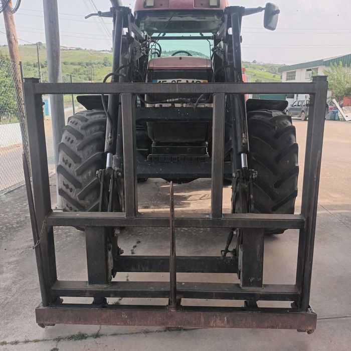 Trator Case MX120 120cv | 7.300h | Pá Carregadora + Garfo Frontal | Grade Galucho 24 Discos
