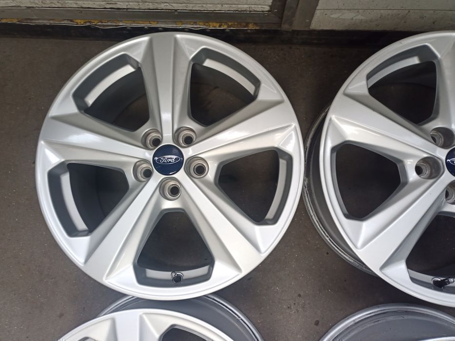 OEM 18" Ford Focus Mondeo S-Max C-Max Galaxy Volvo 5 * 108 Kuga