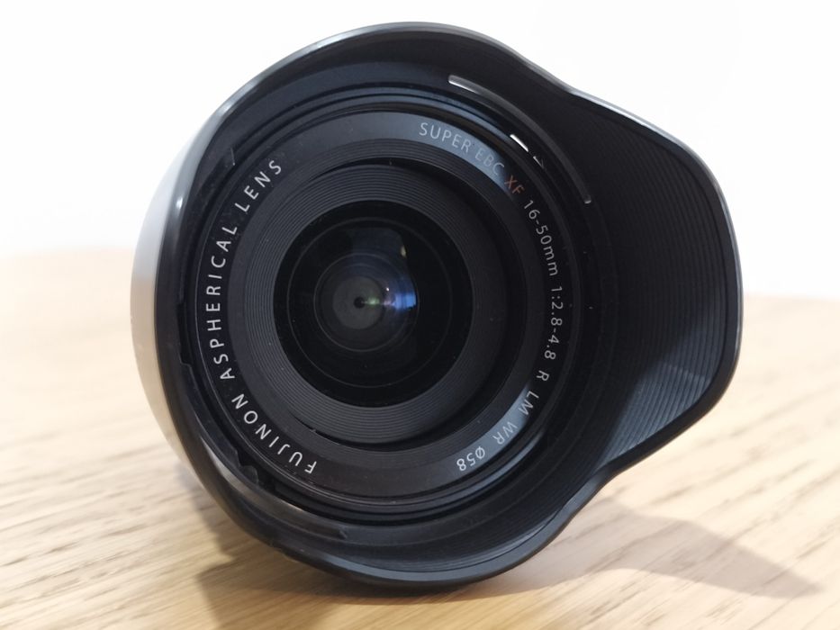 Lente Fujifilm 16-50mm