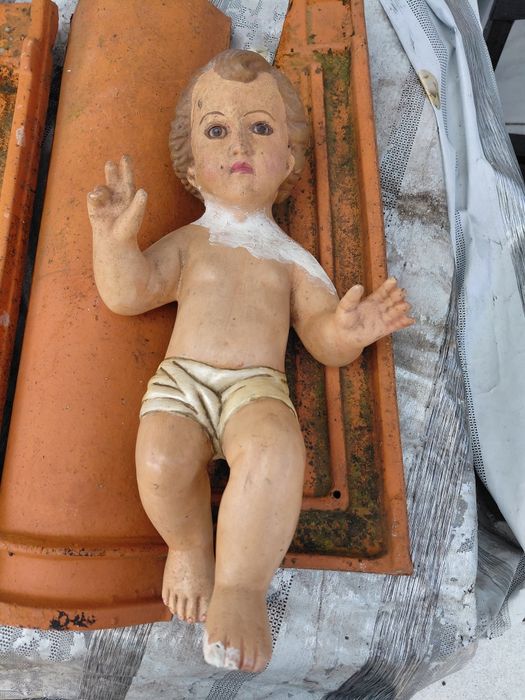 Anjo antigo para restauro 5€