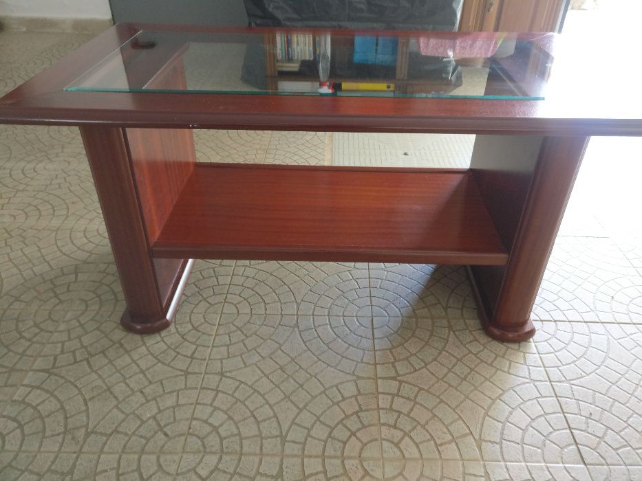 Mesa de centro mogno