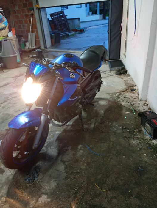 Vendo Yamaha XJ6 de 2011