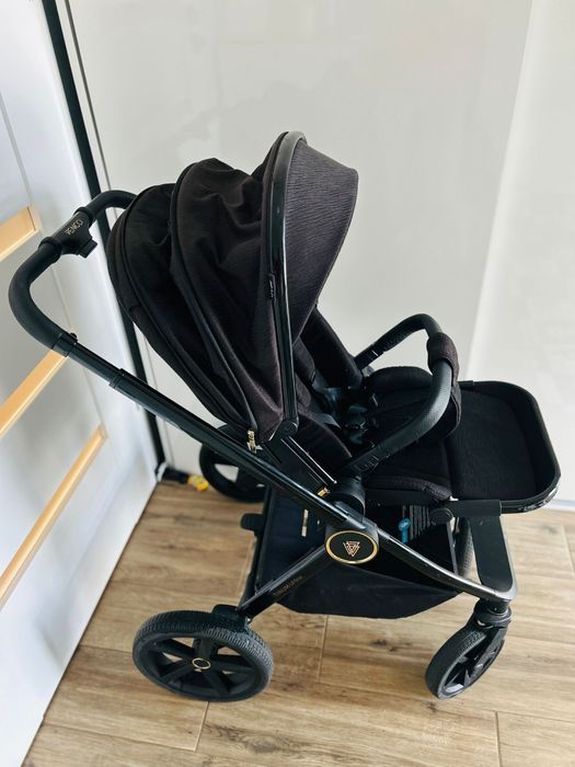 Venicci Upline – Wózek wielofunkcyjny – 2w1 – All Black