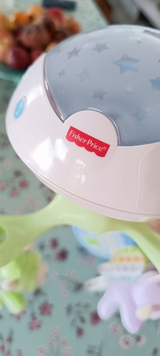 Sistema Fisher-price para berço