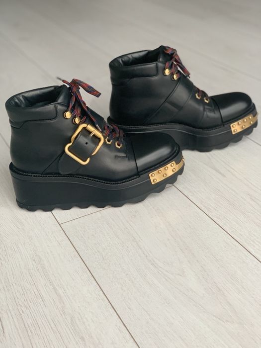 Prada черевики