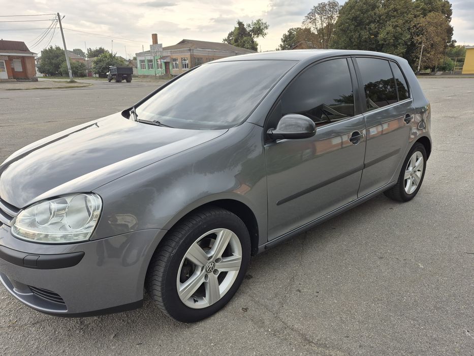 В продажі Volkswagen Golf V5