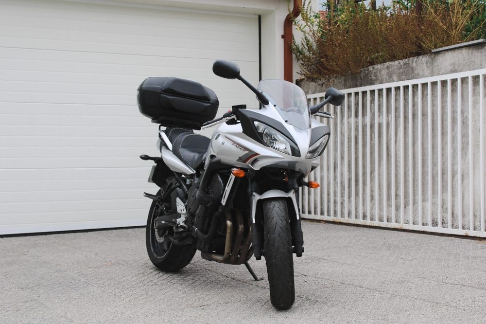 Yamaha Fazer 600cc – 76.144 km