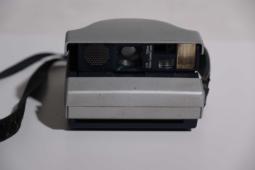 Vintage Polaroid Camera (Model P-1200)64750574601346124