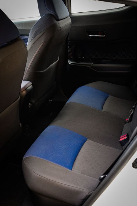 Toyota C-HR lounge 1.8  Hybrid 2017