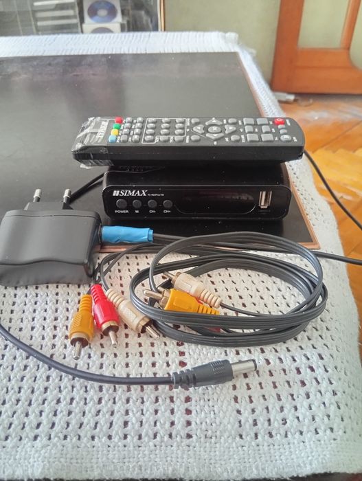 T2 приставка Simax Red Plus HD