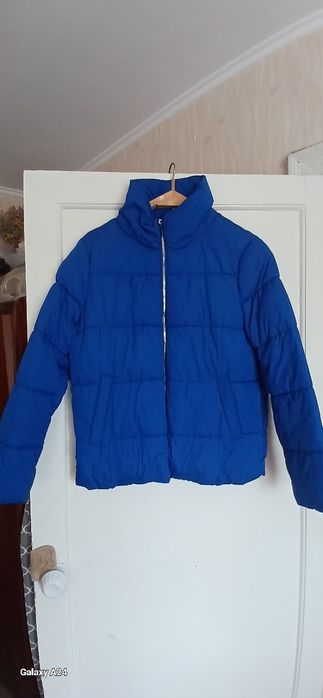 Куртка жіноча осіння