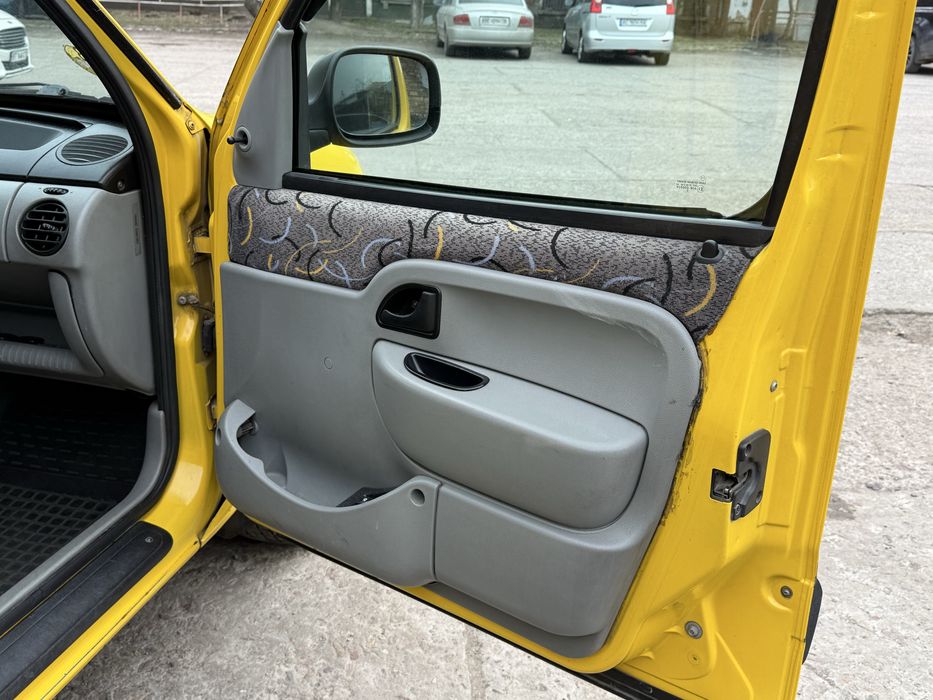 Рено кенго пасажир