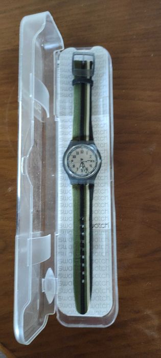 2 Relógios Swatch