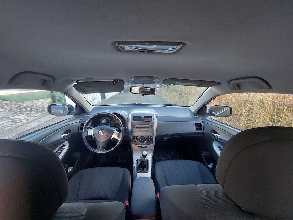 Toyota Corolla 1.4 97CV