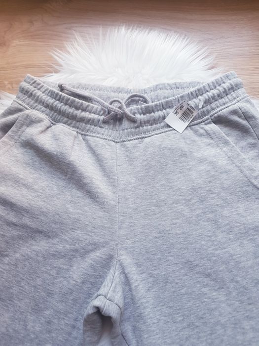 Bawełniane dresy damskie z wysokim stanem marki H&M rozmiar XS/S/M .