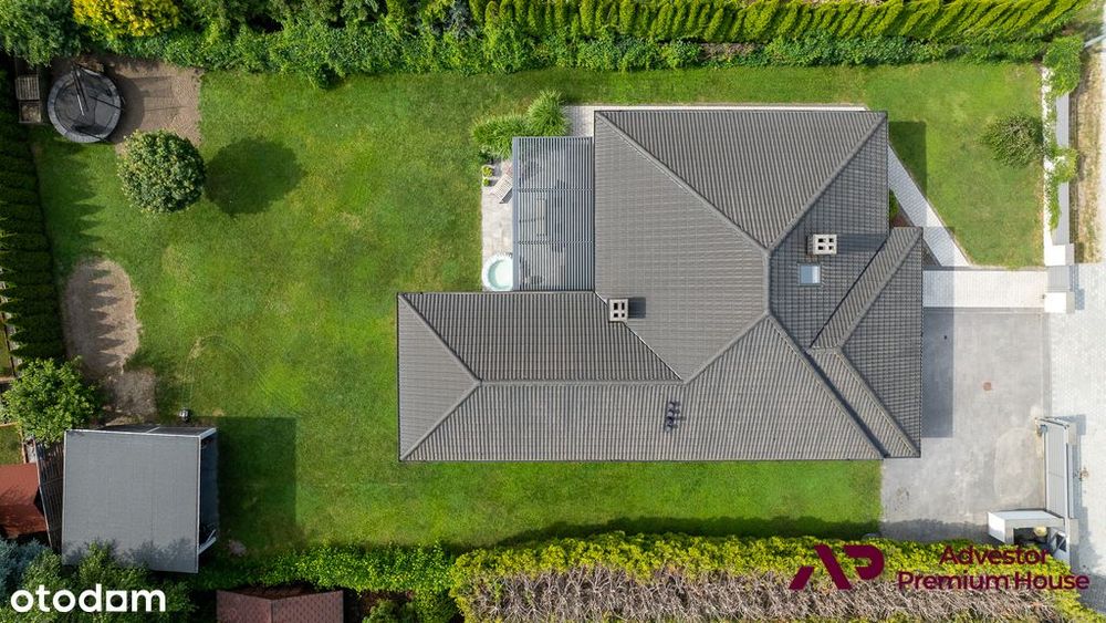 Kilkuletni parterowy dom z ogrodem blisko Poznania
