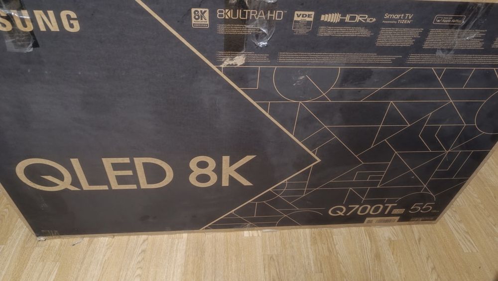 8K Qled Samsung QE55Q700T Smart WI-FI T2S2 Bluetooth HDR Dolby Atmos